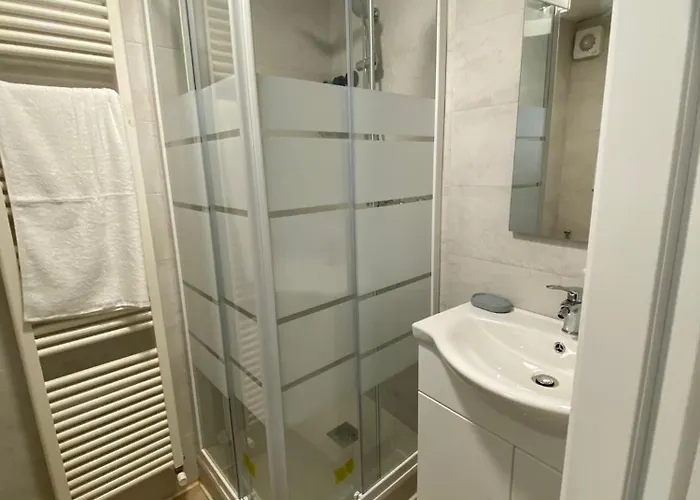 Rizzoli 3 Senzanome 3* Bologna